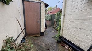 Photo 7- click for photo gallery